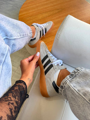 Adidas Spezial Gelo/Preto Feminino