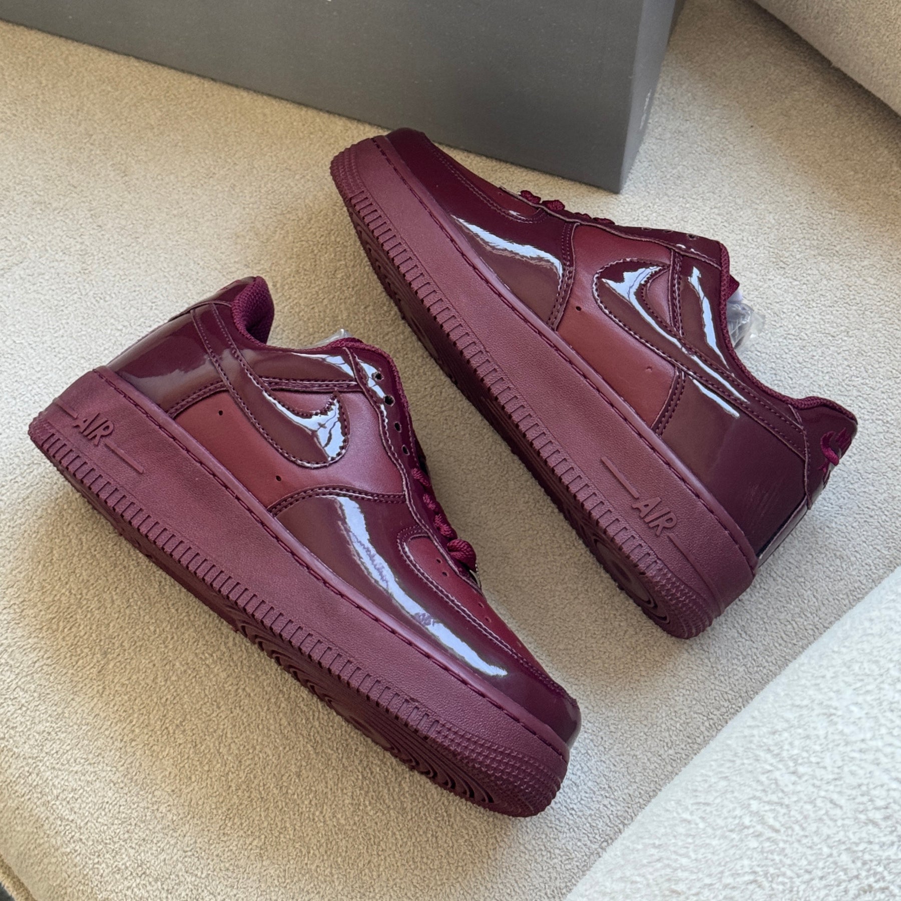 Nike Air Force 1 Bordô Feminino
