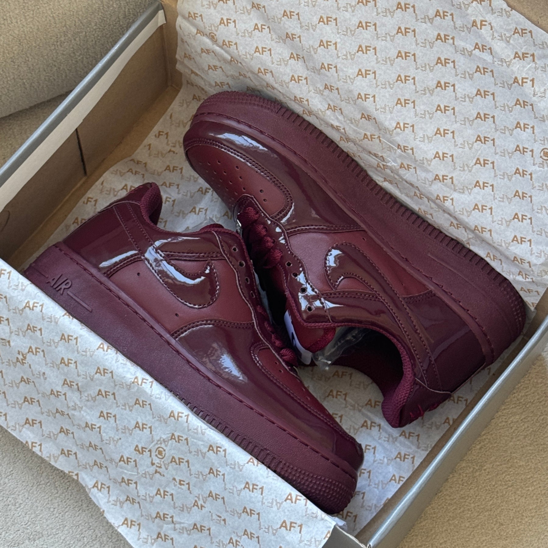 Nike Air Force 1 Bordô Feminino