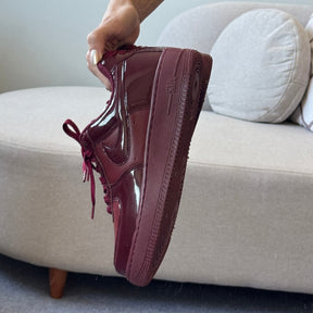 Nike Air Force 1 Bordô Feminino