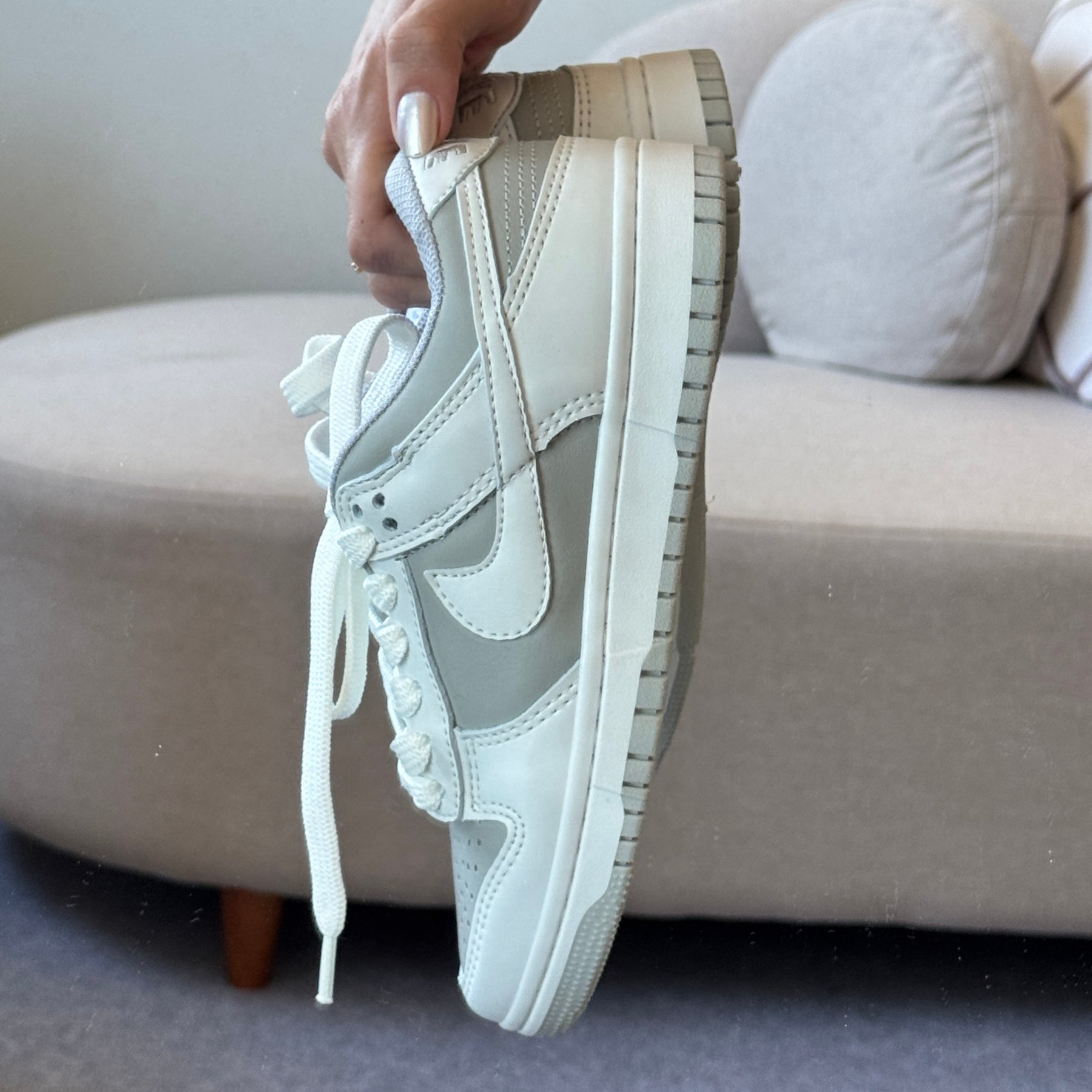 Nike Dunk Low Cinza Reverse Feminino