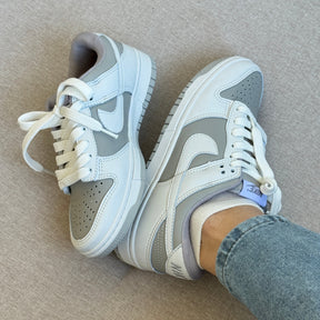 Nike Dunk Low Cinza Reverse Feminino