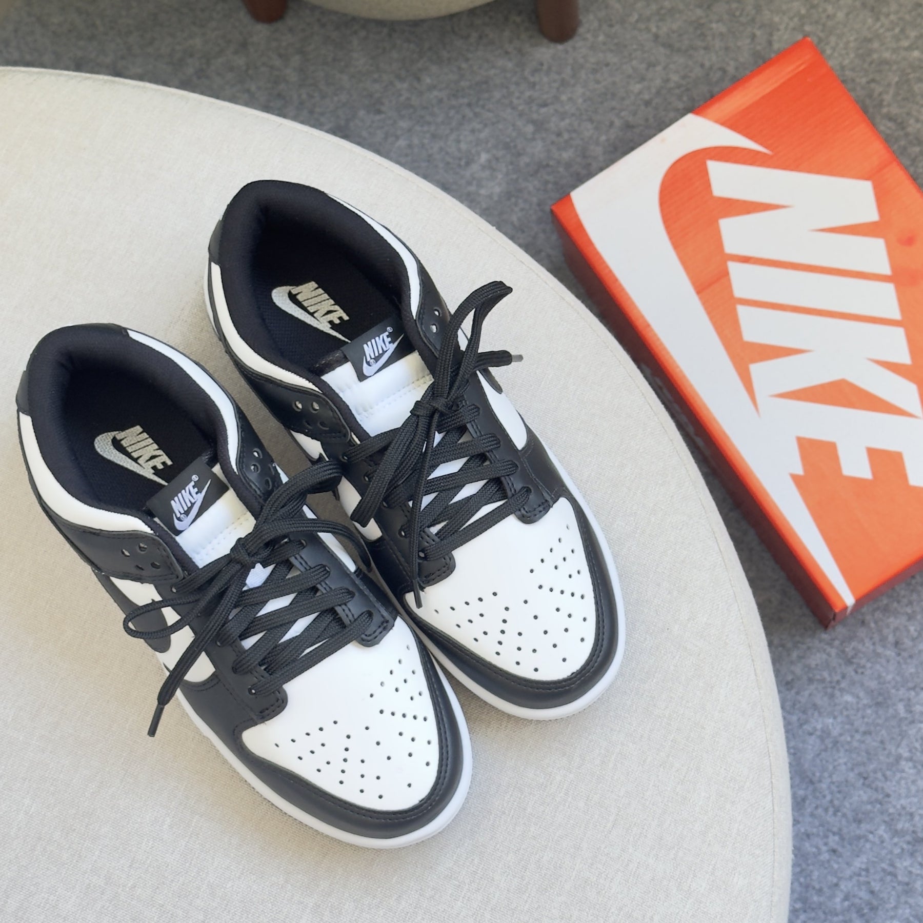 Nike Dunk Low Panda Feminino