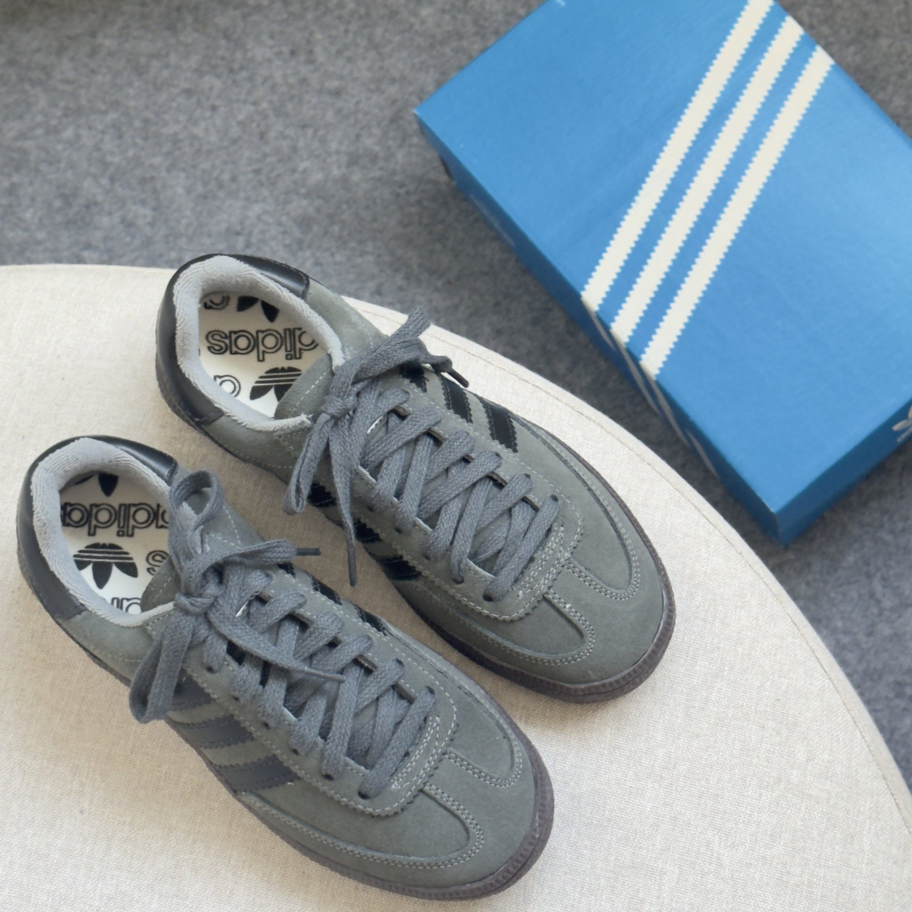Adidas Spezial Chumbo Feminino
