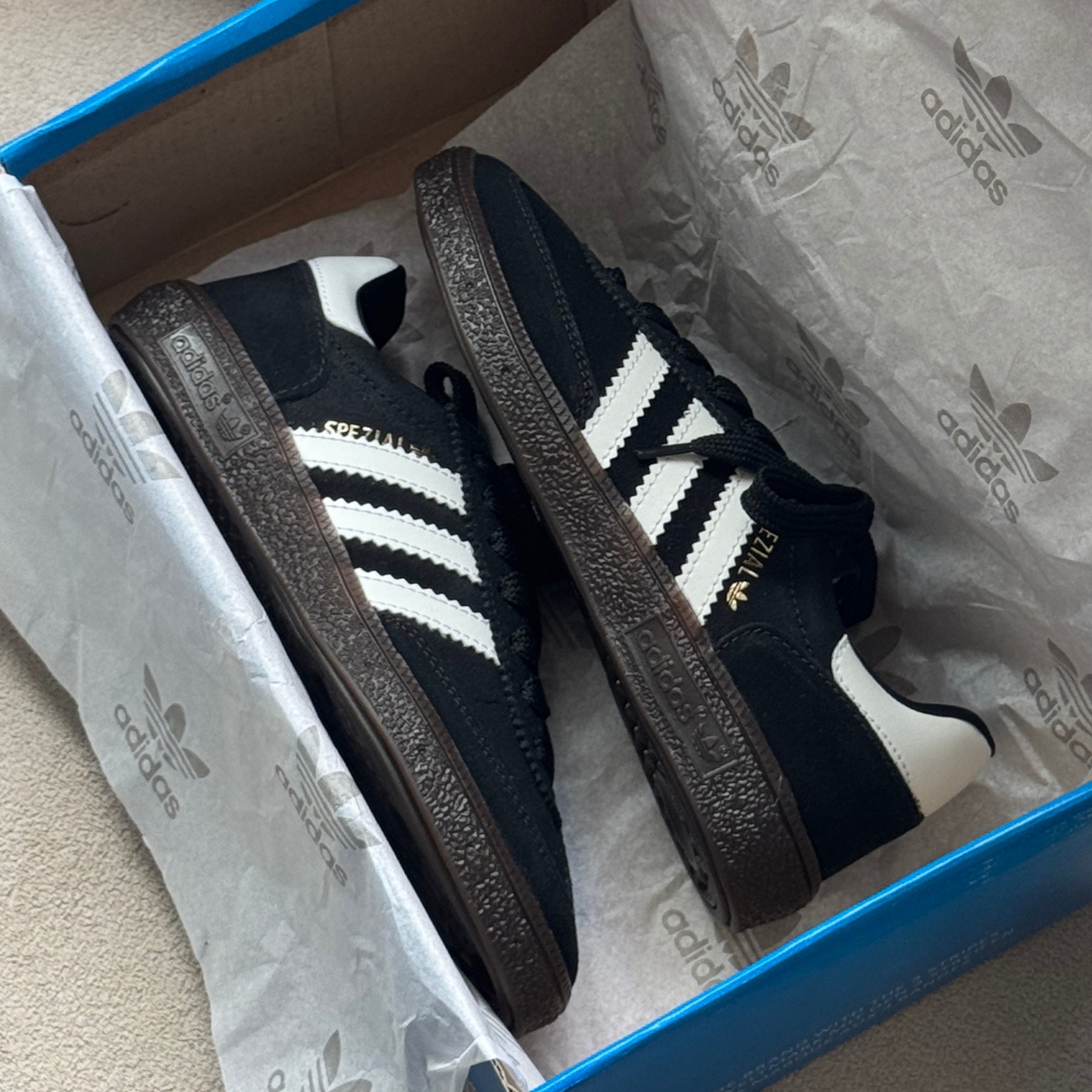 Adidas Spezial Preto Feminino