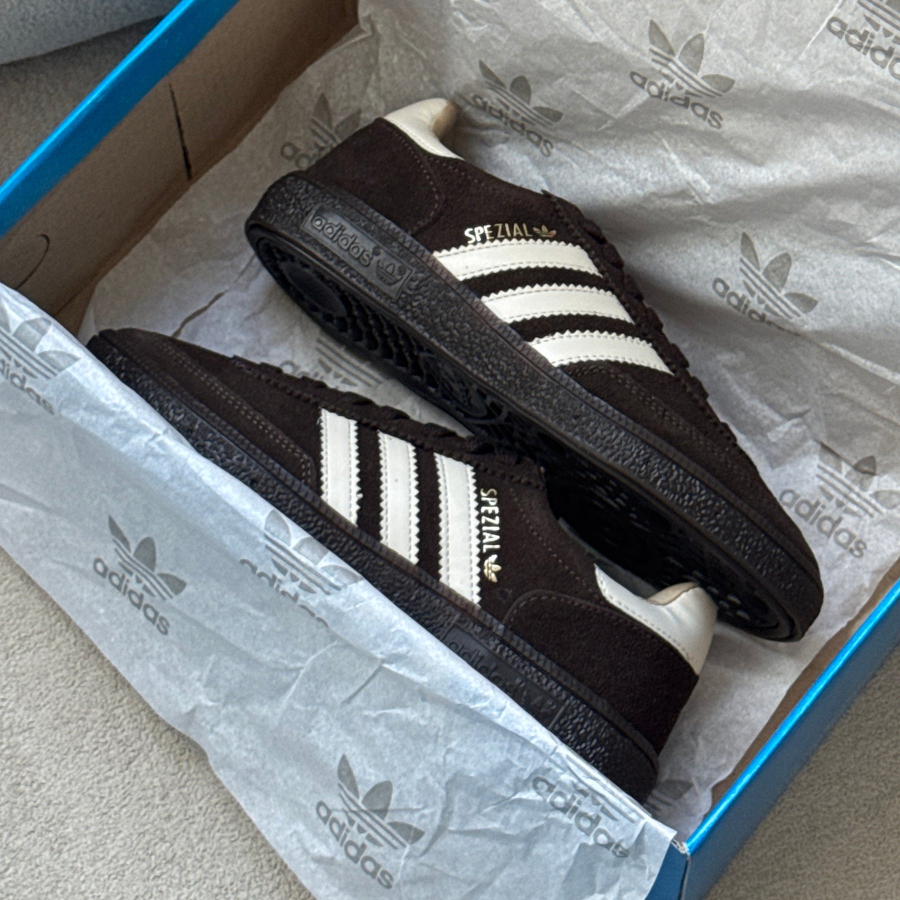 Adidas Spezial Café Feminino